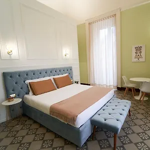 toscano-palace-luxury-rooms.sicilyhotelsitaly.net/